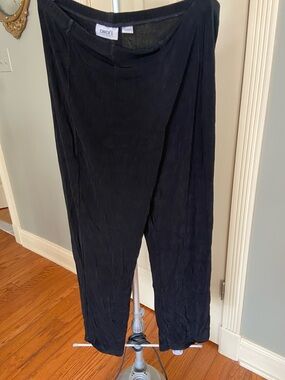 Chico's Black Travelers Pants Size 2